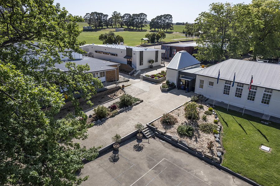 044 OrbostCollege aerial